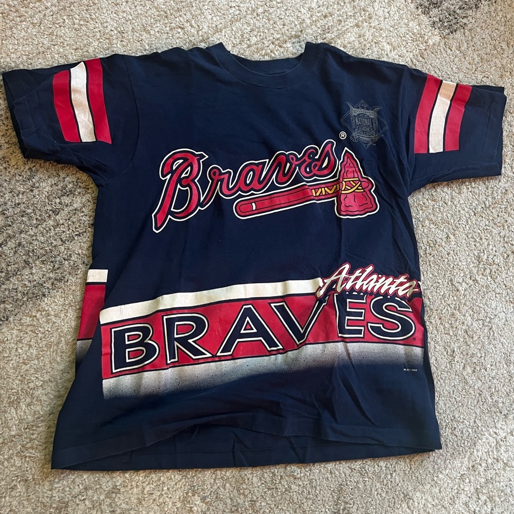 Braves Vintage Navy and Red T-Shirt